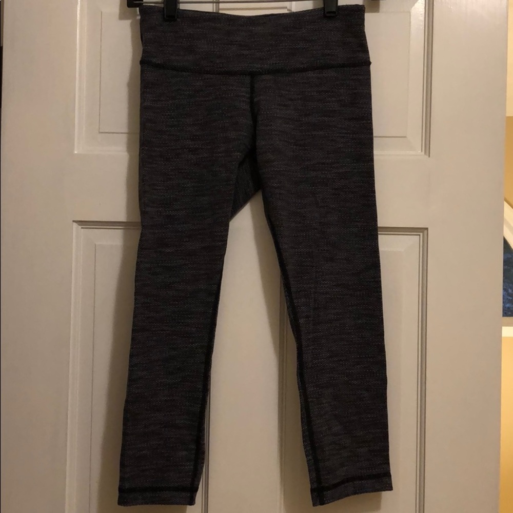Cropped Lululemon leggings